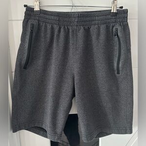 Men’s Old Navy Active Dynamic Fleece 4 Way Stretch Shorts- Size Small